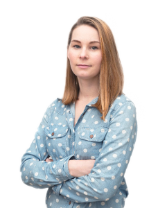Menażer sklepu internetowego ze skrzynkami dla ptaków